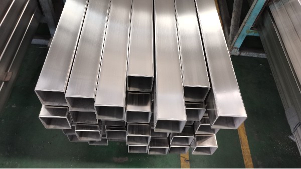 為什么不銹鋼焊管會出現“掉皮”情況？